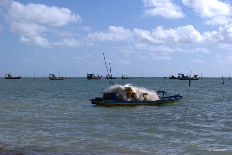 Photographs of the village and the beach of São Miguel dos Milagres - Alagoas State