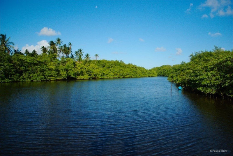 Photographs of the village and the beach of São Miguel dos Milagres - Alagoas State